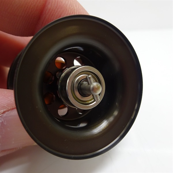 ＲＣＳ１０１６スプールＧ１ブラック